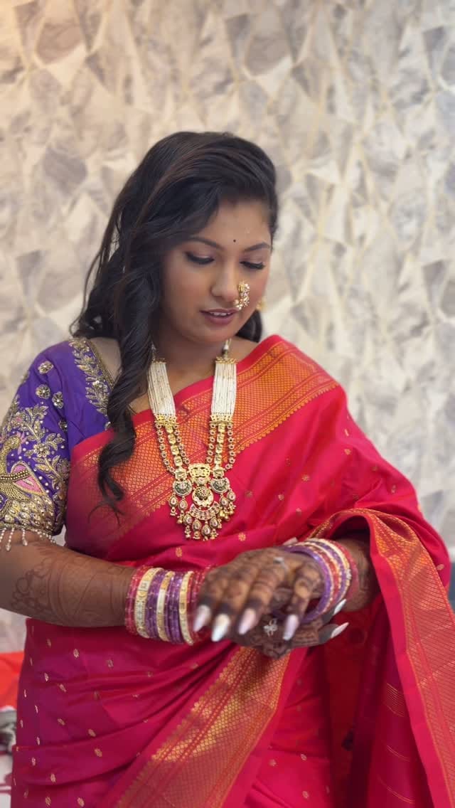 Post 3 by Anisha_Gaikwad_Makeupartistry on Instagram (video)