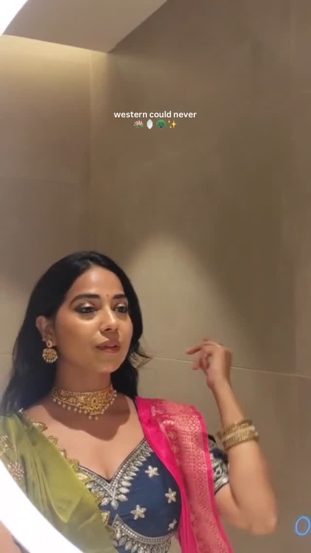 Post 10 by Juhi Nishad on Instagram (video)