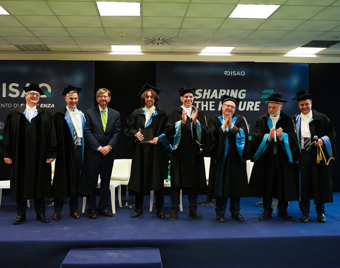 Post 4 by Luca Annibale on Instagram (carousel)