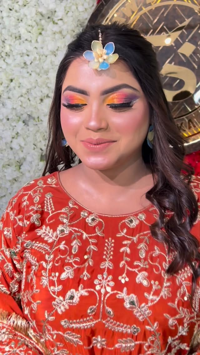 Post 9 by Makeup by nisha on Instagram (video)