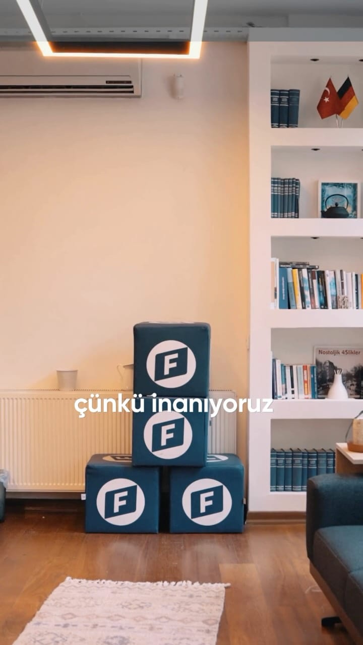 Post 5 by Friedrich Naumann Foundation on Instagram (video)