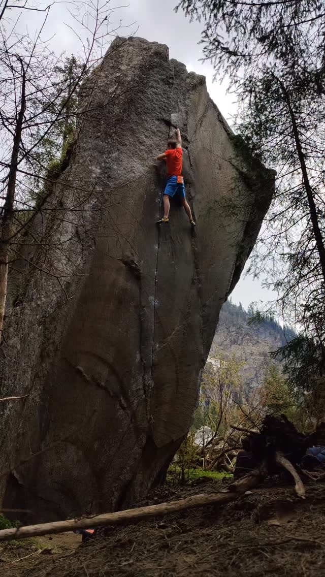 Post 3 by Michael Piccolruaz on Instagram (video)