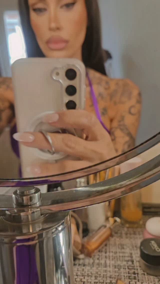 Post 9 by Nadia Sinigaglia on Instagram (video)