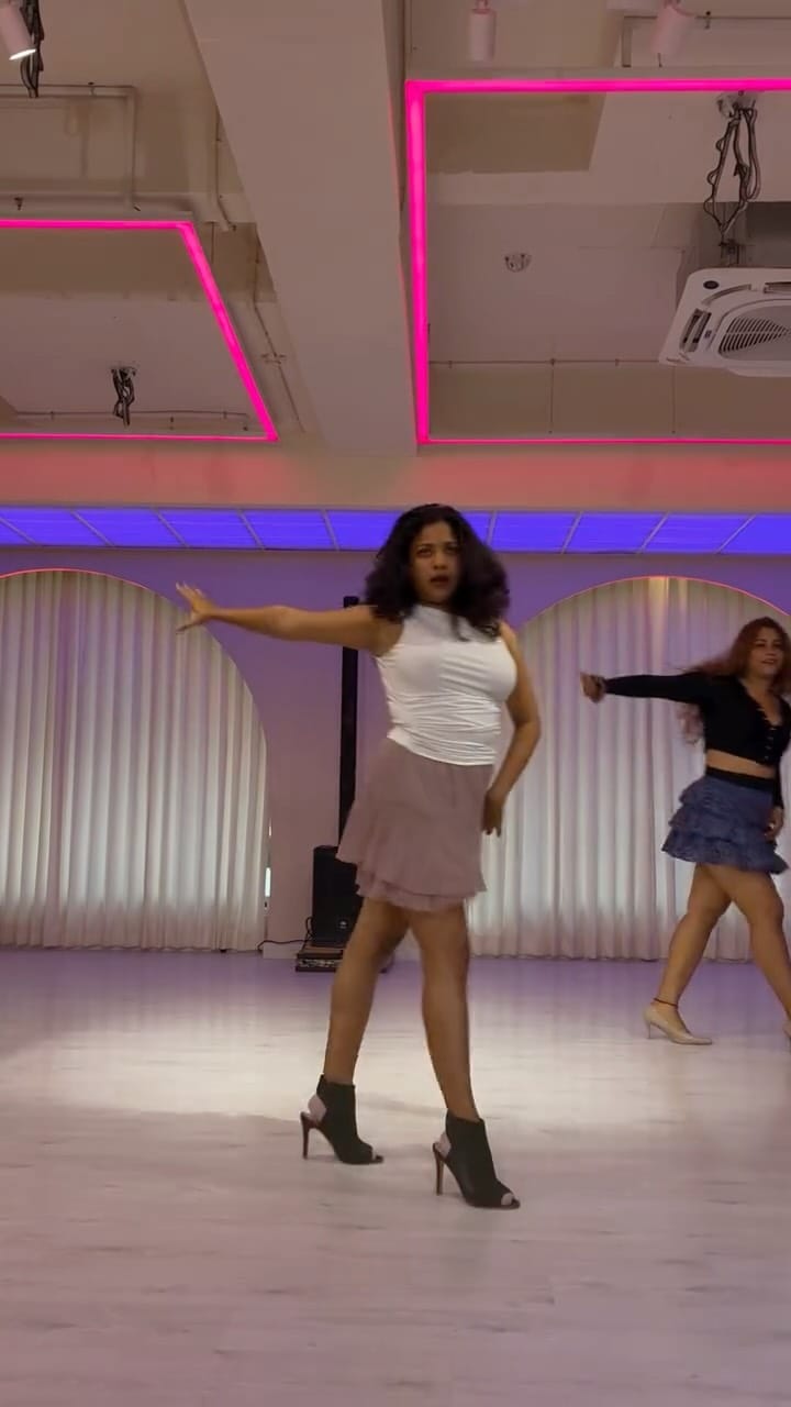 Post 2 by Sapna Sanga | Choreographer on Instagram (video)