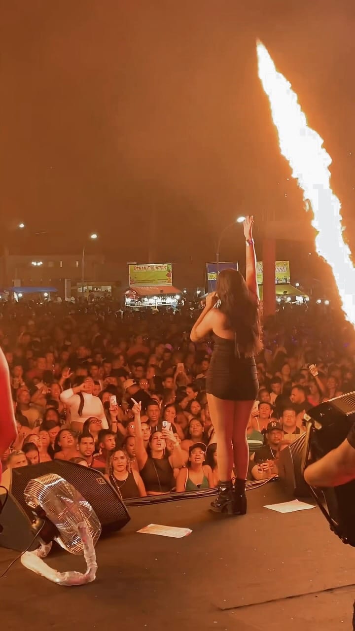 Post 9 by Luanna Brito on Instagram (video)