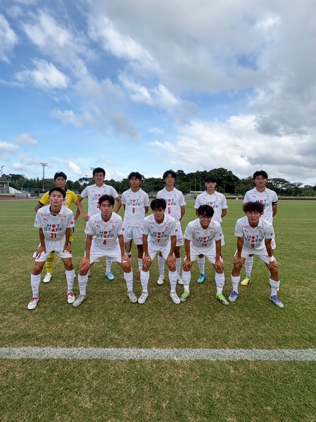 Post 3 by 神村学園男子サッカー部【公式】 on Instagram (carousel)