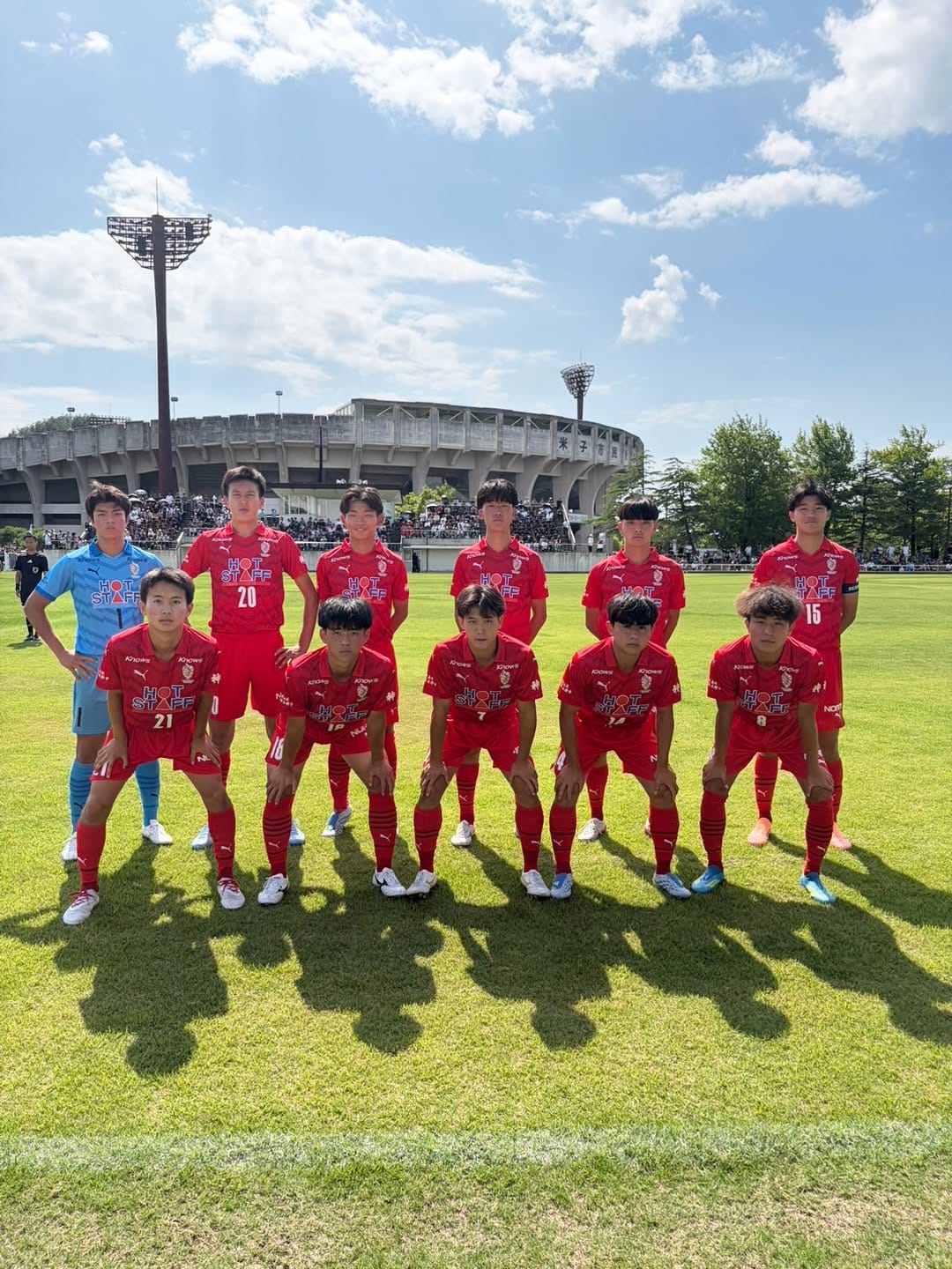 Post 7 by 神村学園男子サッカー部【公式】 on Instagram (carousel)