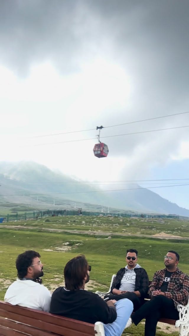 Post 4 by Naddy Nadeem Gesawat on Instagram (video)