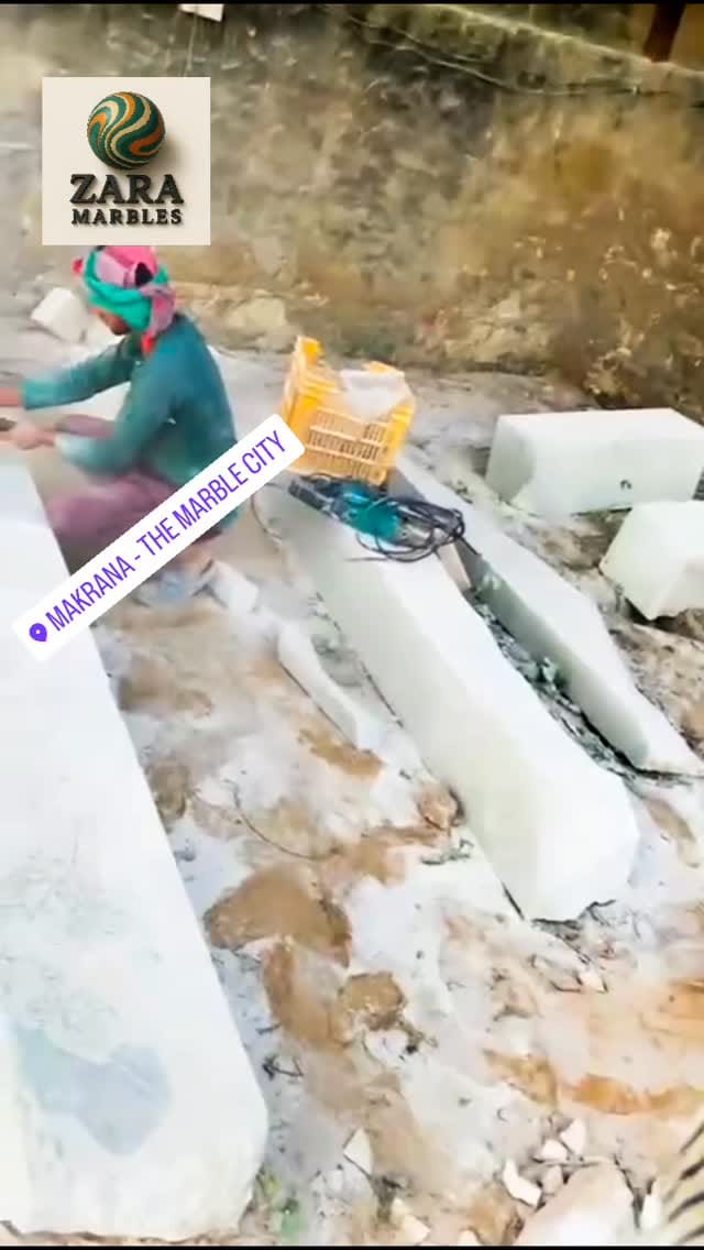 Post 10 by Naddy Nadeem Gesawat on Instagram (video)