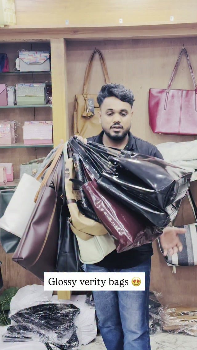 Post 5 by Bags to love on Instagram (video)