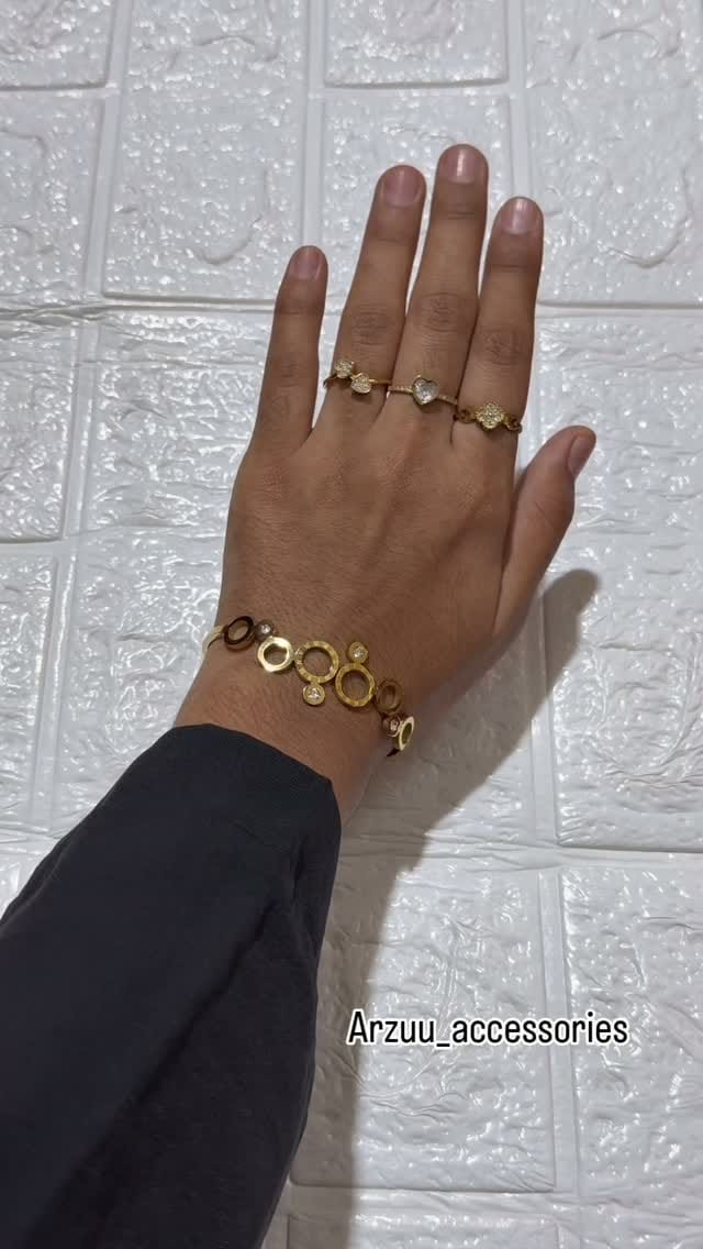 Post 9 by Arzuu collection on Instagram (video)