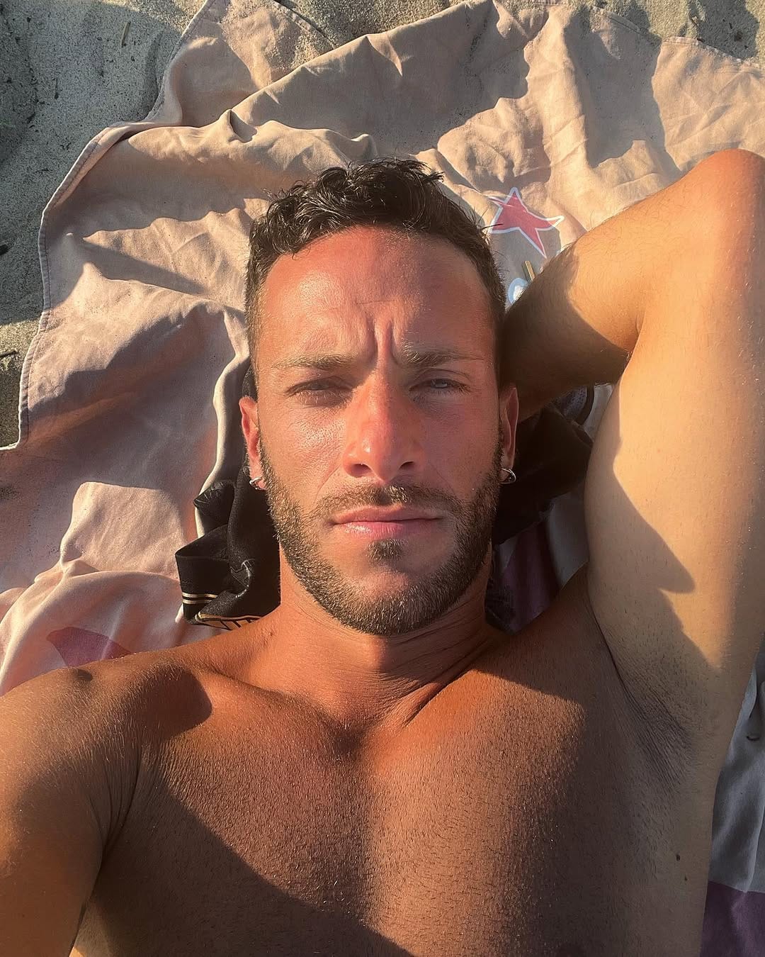 Post 9 by Ucci on Instagram (image)