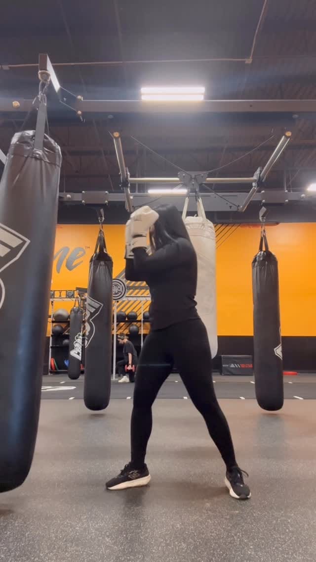Post 10 by 𝙇𝙪𝙞𝙨𝙖 𝙁𝙚𝙧𝙣𝙖𝙣𝙙𝙖 𝙍𝙤𝙢𝙚𝙧𝙤 on Instagram (video)