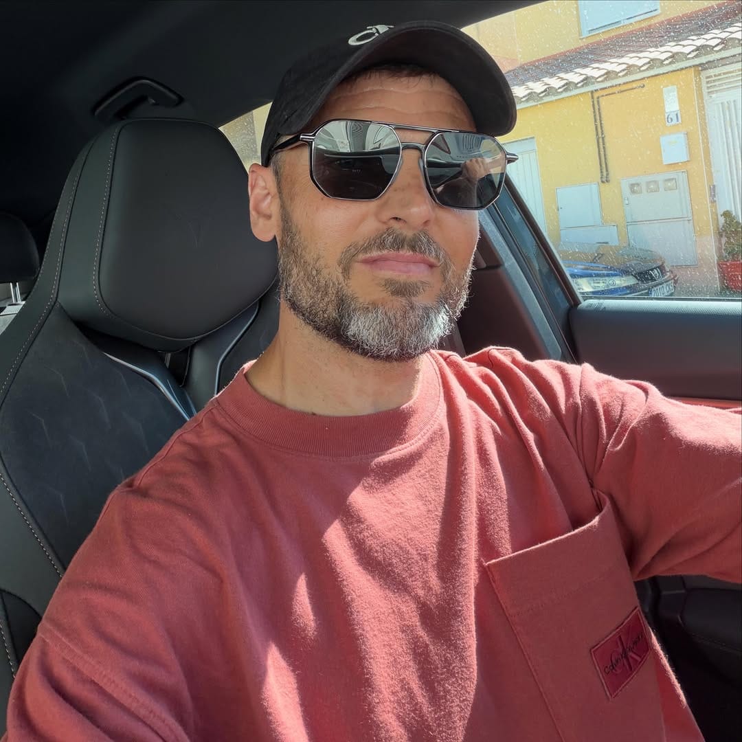 Post 5 by Angel Aceña Rodríguez on Instagram (image)
