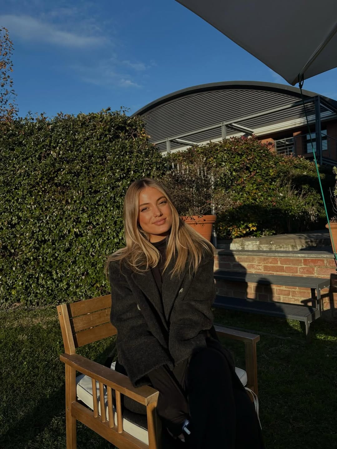 Post 1 by 𝙈𝙖 𝙘𝙝𝙞𝙖𝙢𝙖𝙩𝙚𝙢𝙞 𝙎𝙤𝙡𝙚 on Instagram (carousel)