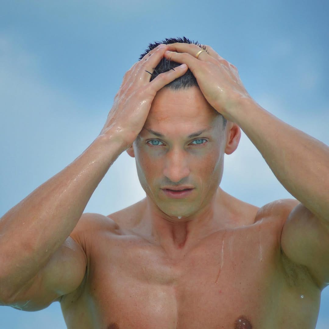 Post 4 by Roberto Ghirardi on Instagram (image)