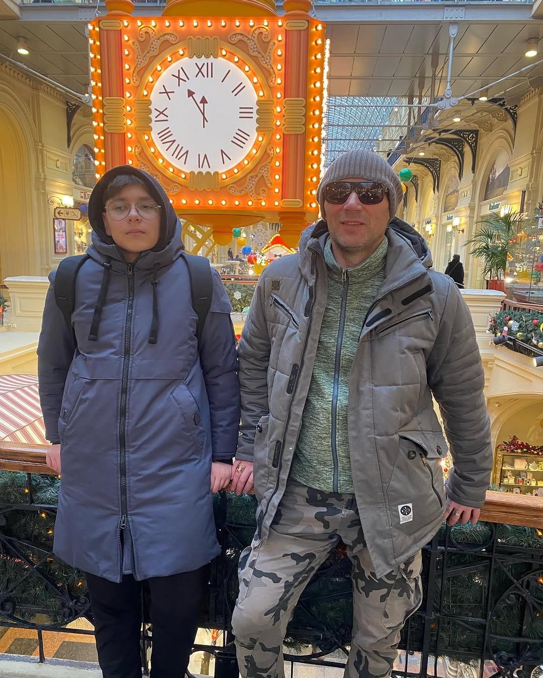 Post 5 by Nikita Zirianov on Instagram (carousel)