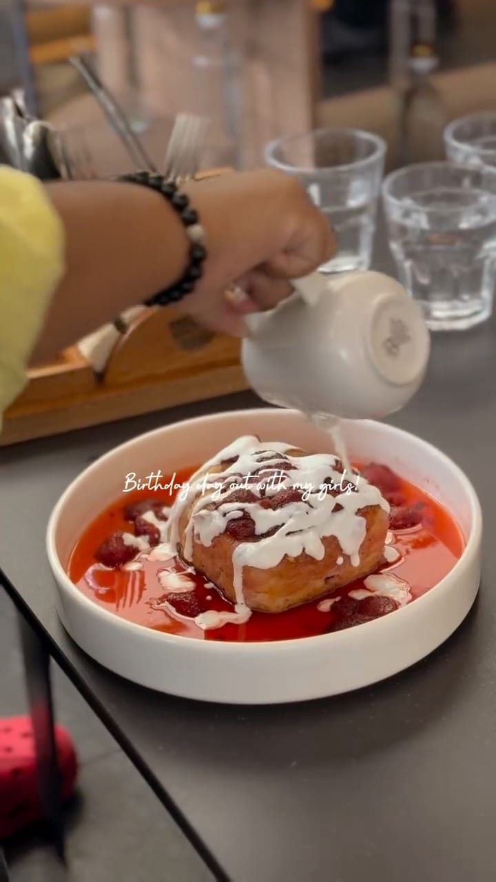 Post 1 by Hug a Mug on Instagram (video)