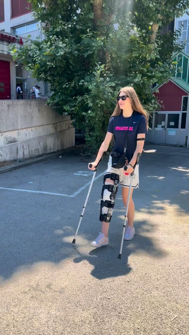 Post 2 by Adelina Ungureanu on Instagram (video)