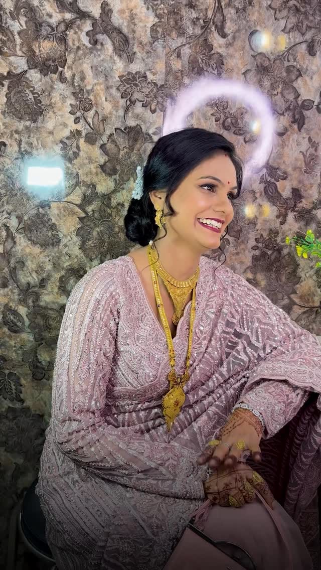 Post 7 by Makeup Artist Prayagraj on Instagram (video)