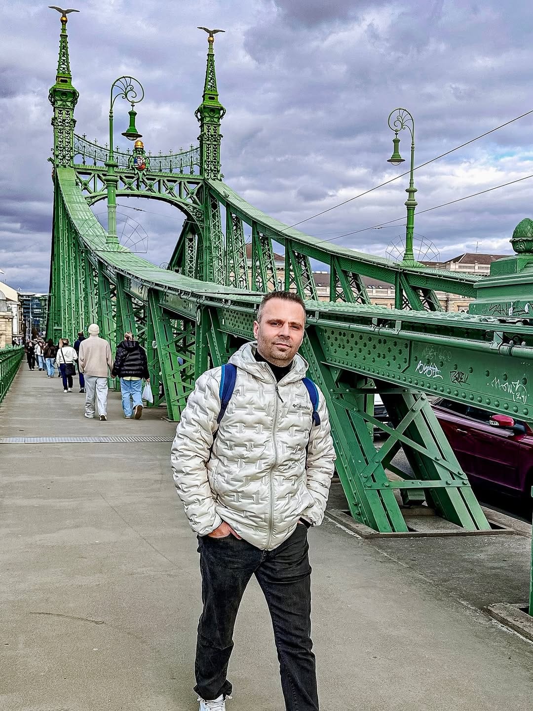 Post 5 by Tolgahan Ayvazoğlu on Instagram (carousel)