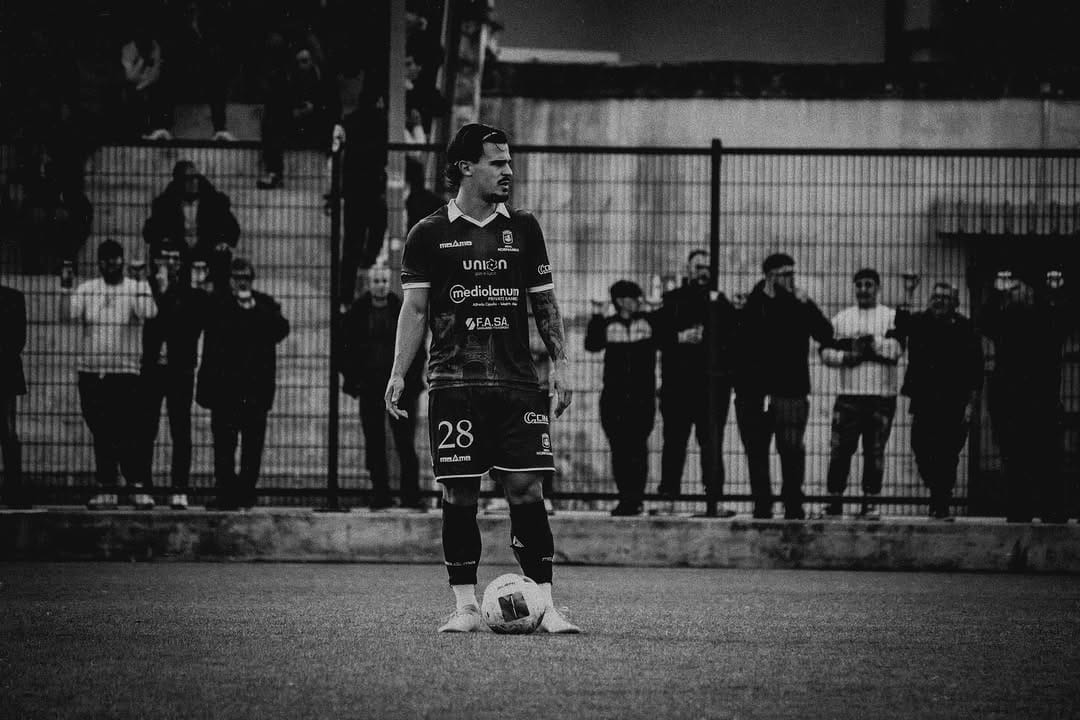 Post 6 by Manuel Cannavaro on Instagram (carousel)
