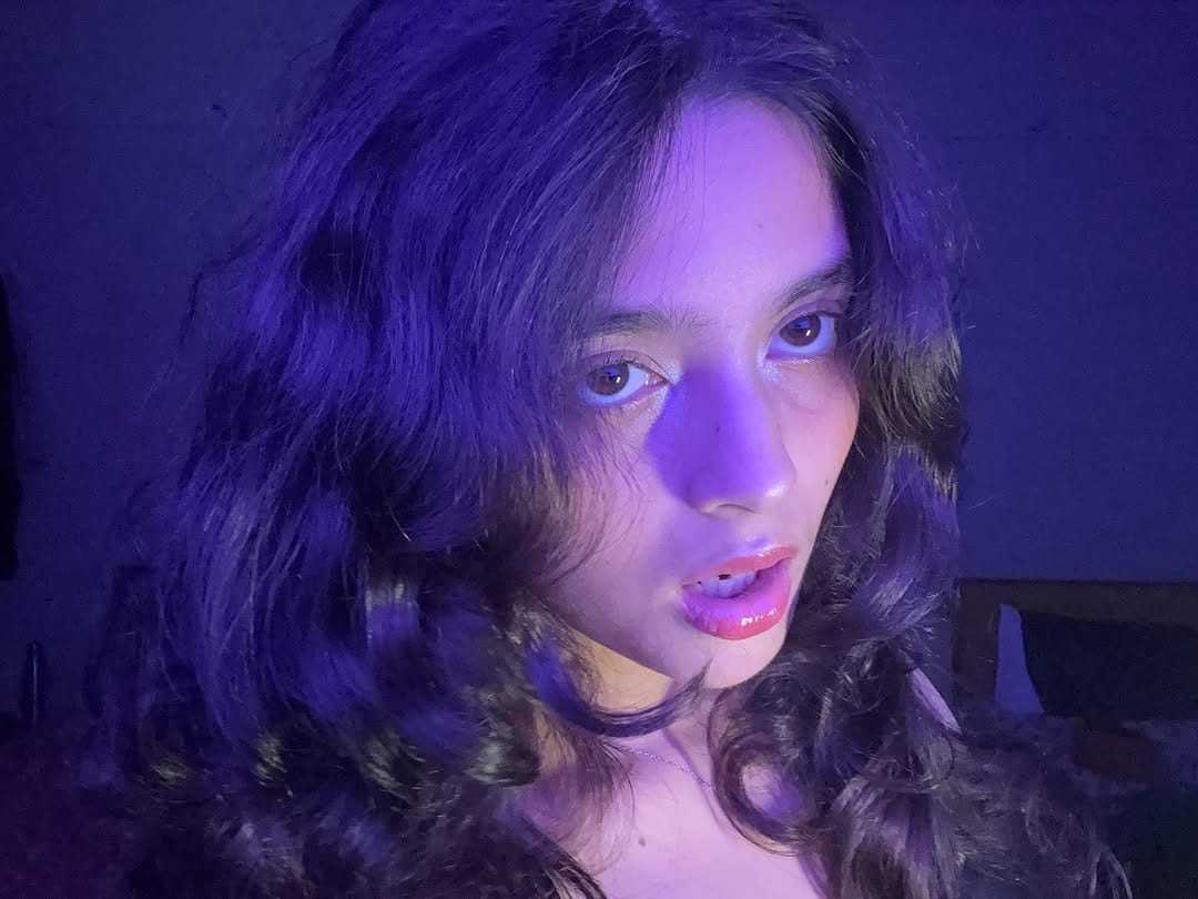 Post 8 by Esha ✧˖° on Instagram (carousel)