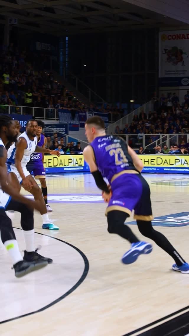 Post 5 by Andrej Jakimovski on Instagram (video)