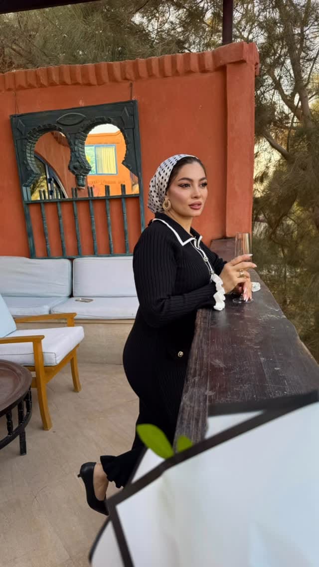Post 2 by Yasmine soliman on Instagram (video)