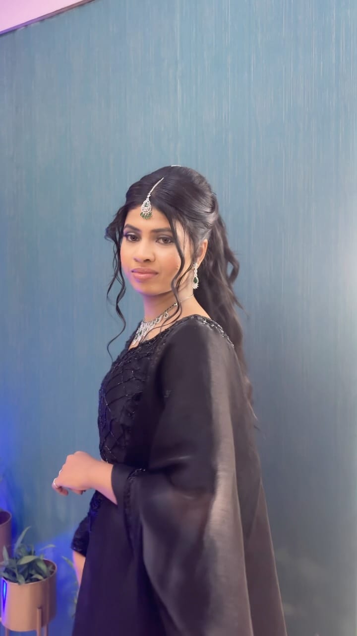 Post 1 by TheDressBank-Rent Lehengas|Gowns|Suits in Bangalore on Instagram (video)