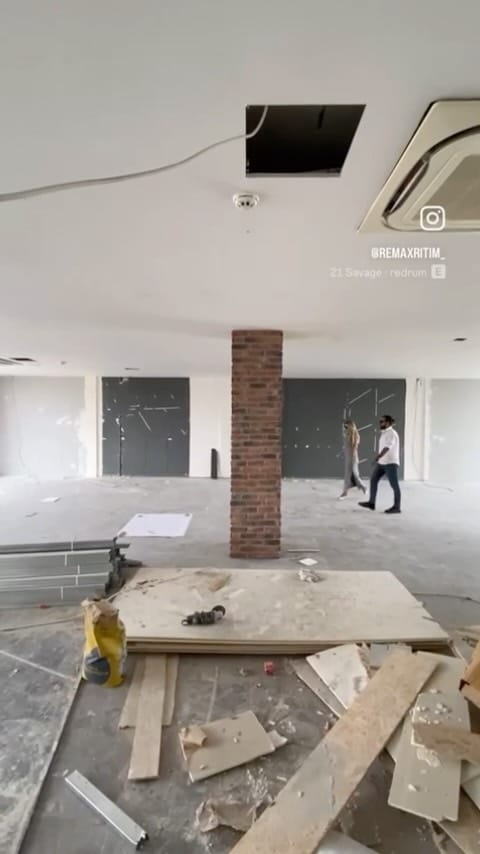 Post 9 by Ahmet Pak on Instagram (video)