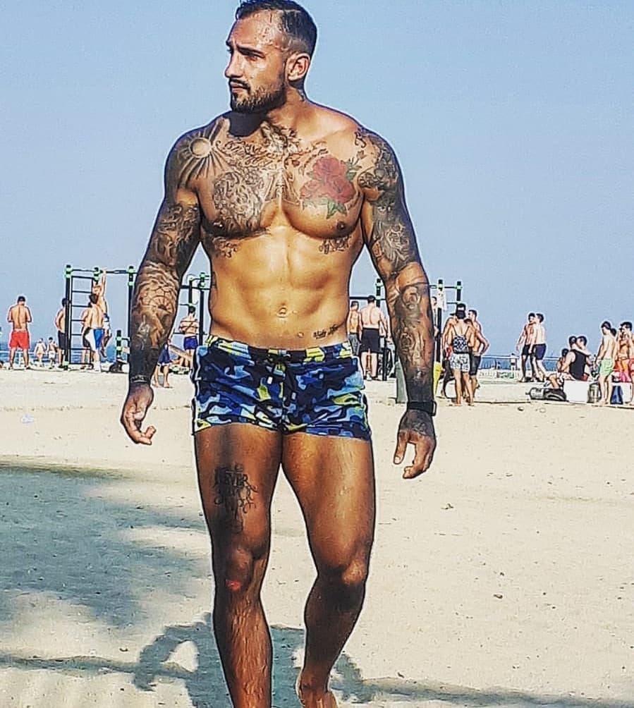 Post 10 by Ale Cucinello on Instagram (image)