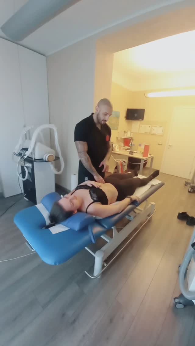 Post 7 by Ale Cucinello on Instagram (video)