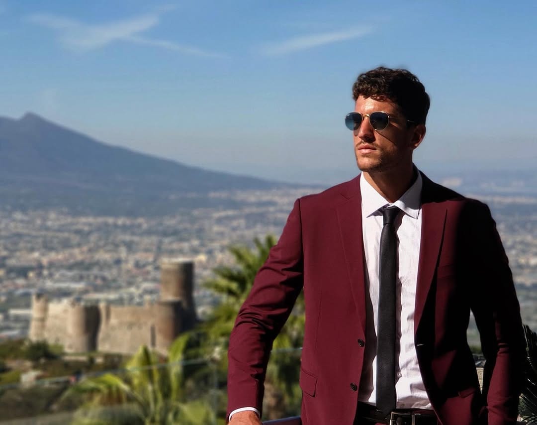 Post 6 by Emanuele Fiume on Instagram (image)