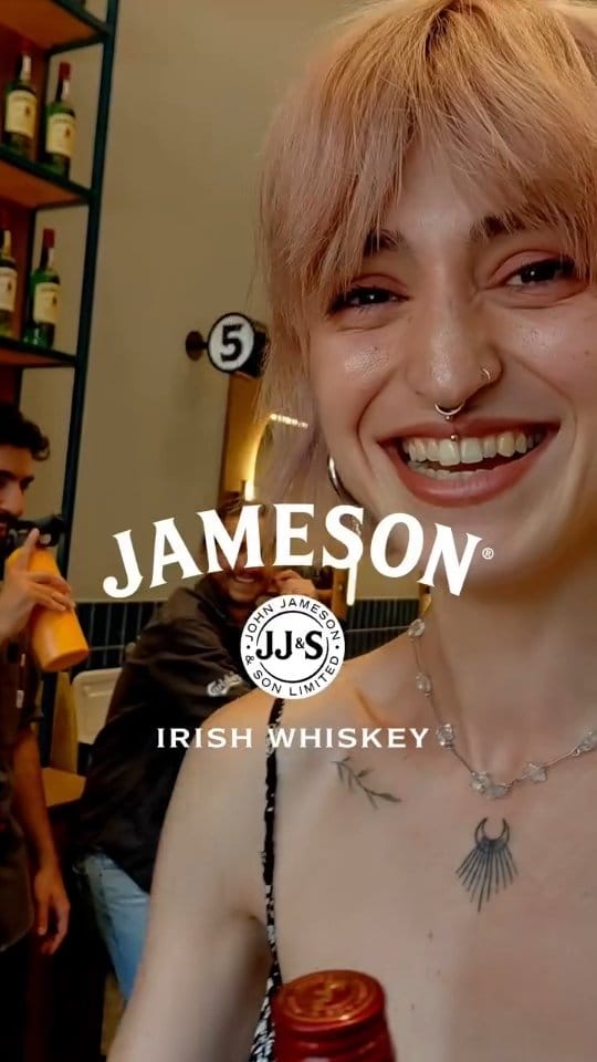 Post 3 by ROOSTER’S BARBERSHOP ATHENS on Instagram (video)