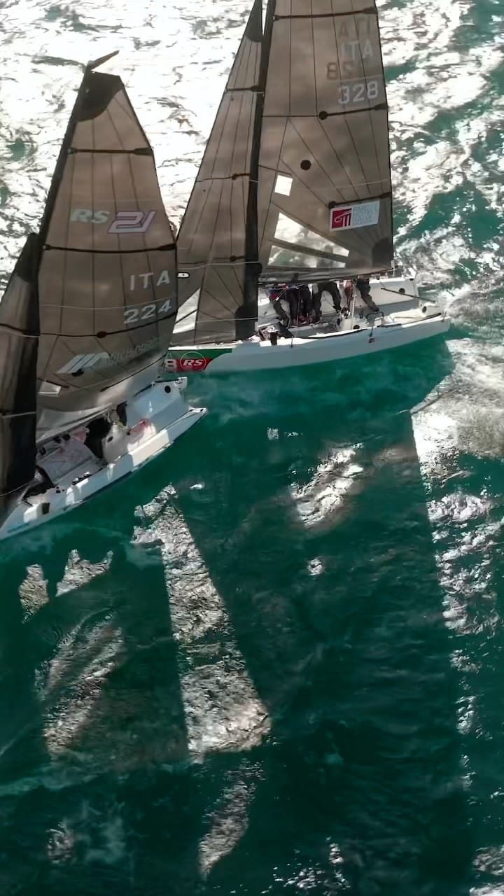 Post 4 by Negrinautica Store on Instagram (video)