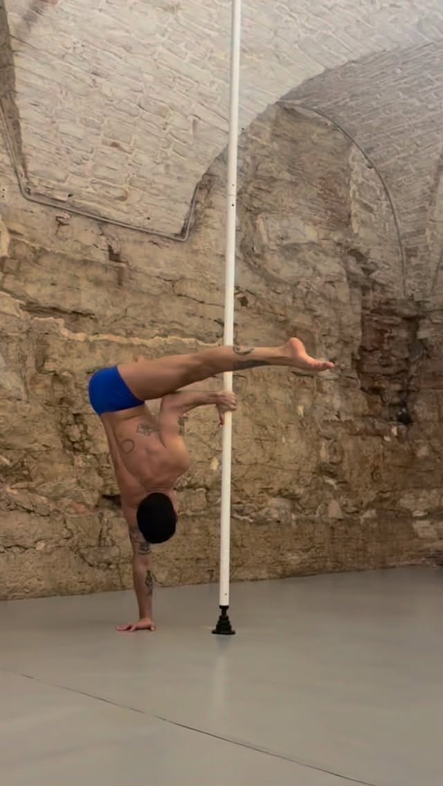 Post 8 by MICHELE MICCOLI on Instagram (video)