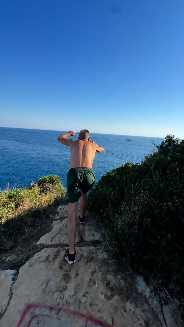 Post 5 by Cristian Polvani on Instagram (video)