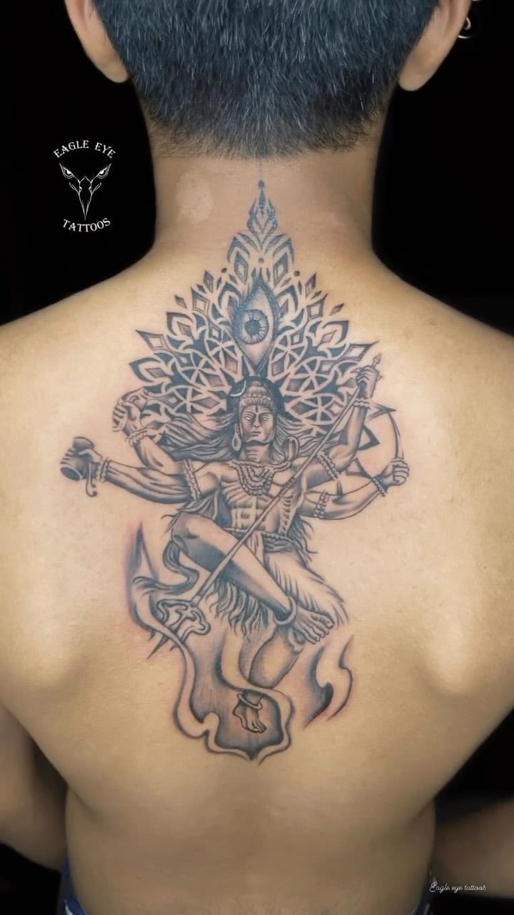 Post 10 by EAGLE EYE TATTOOS on Instagram (video)