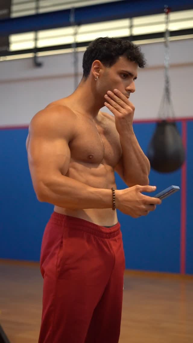 Post 1 by Daniele Piras | Fitness & Calisthenics Coach on Instagram (video)