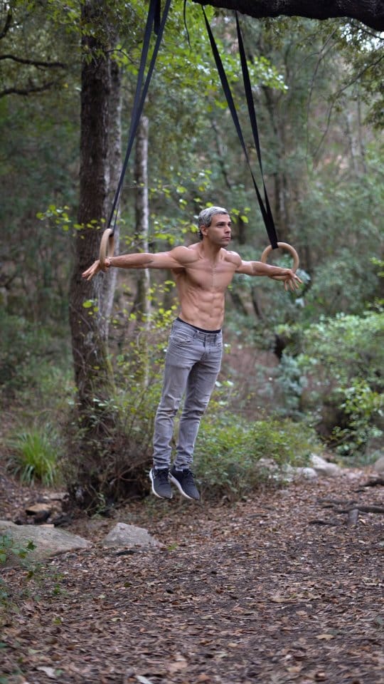 Post 10 by Daniele Piras | Fitness & Calisthenics Coach on Instagram (video)