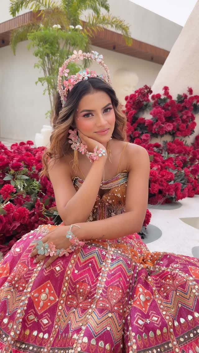 Post 10 by Aradhana The Family Fashion Mall on Instagram (video)