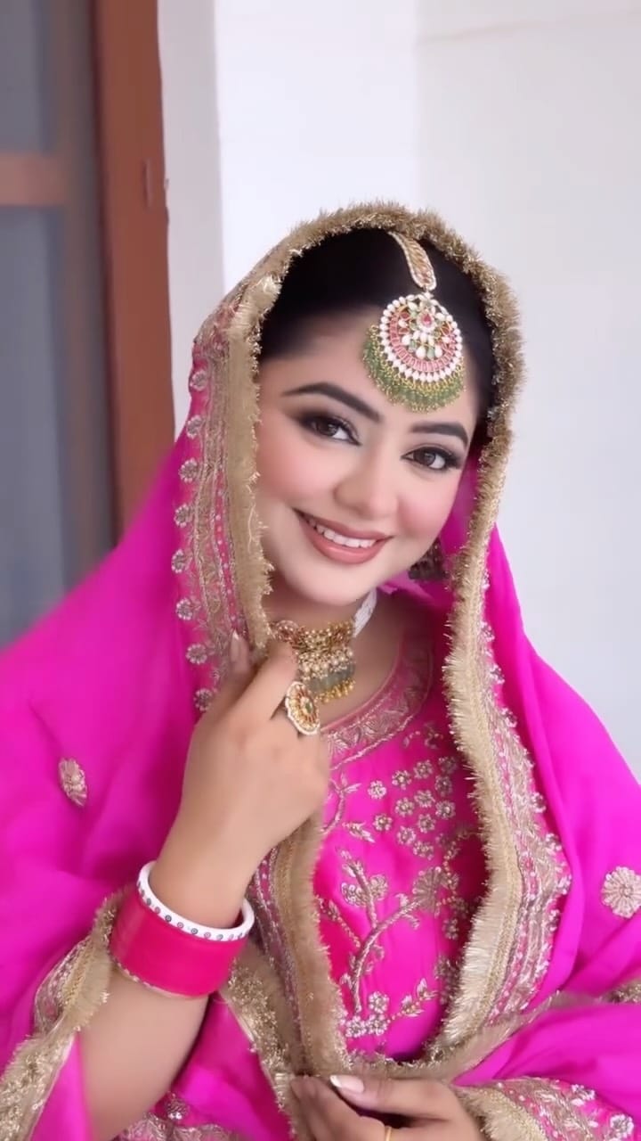 Post 5 by Shubham Garg on Instagram (video)