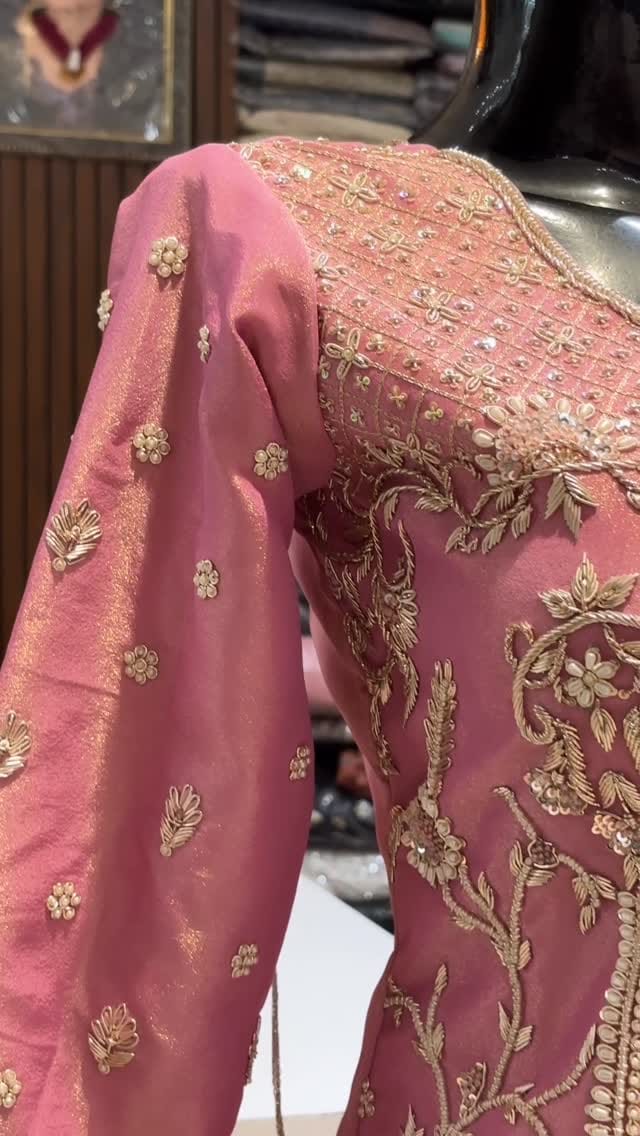 Post 8 by Shubham Garg on Instagram (video)