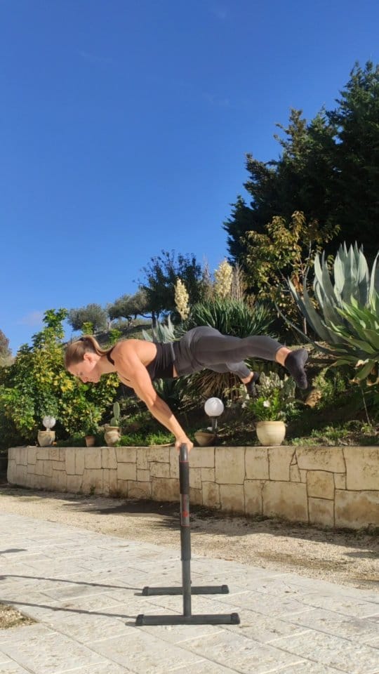 Post 8 by Valentina Di Miceli on Instagram (video)
