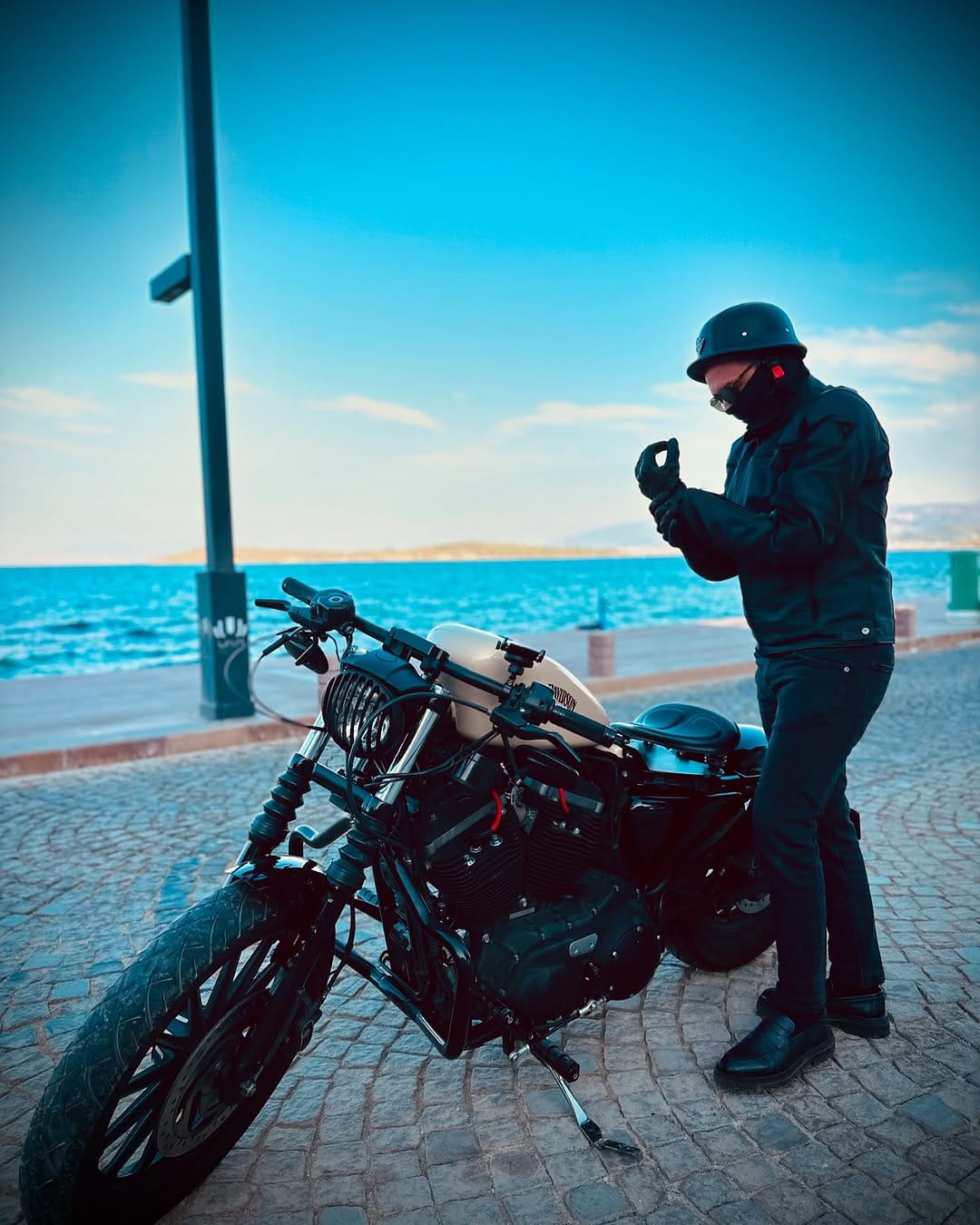 Post 4 by Onur Uydu on Instagram (image)