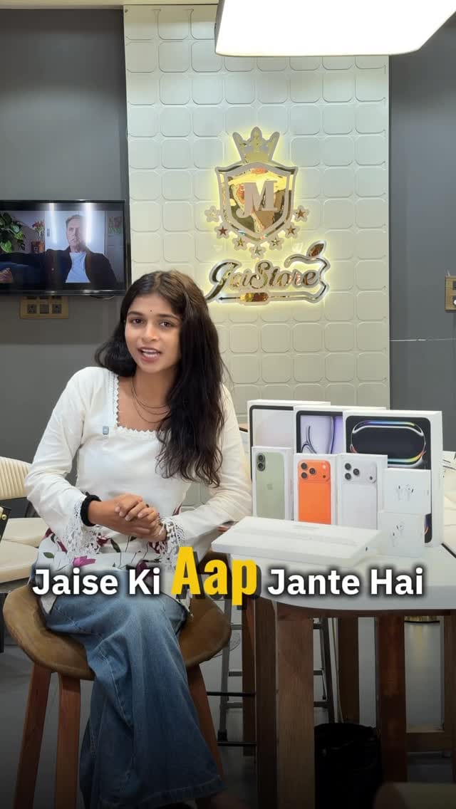 Post 7 by Jai Apple Store on Instagram (video)
