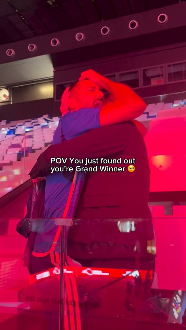 Post 6 by Luca Maresca on Instagram (video)