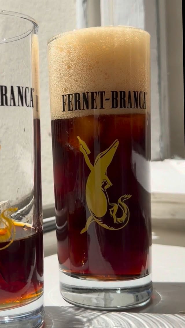 Post 9 by Fernet Branca Deutschland on Instagram (video)