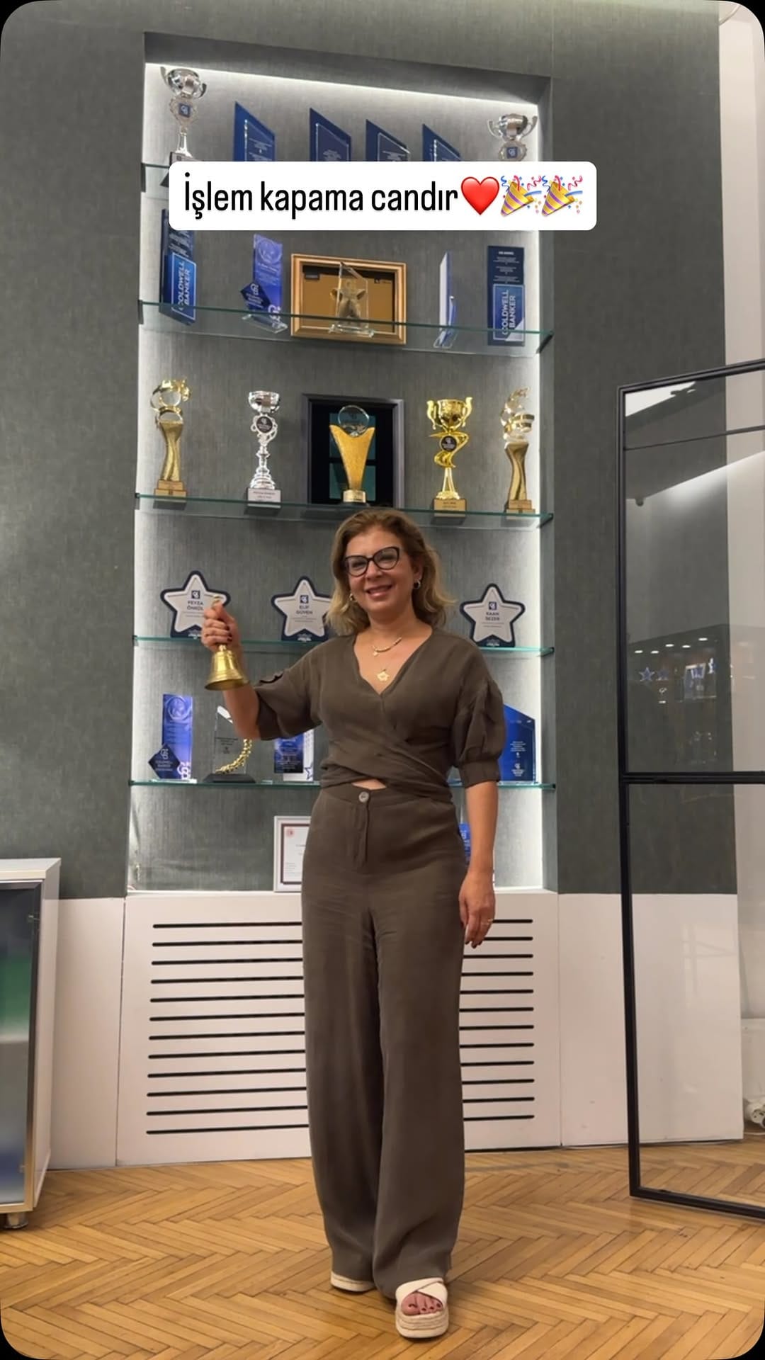 Post 4 by Elif Çetin on Instagram (video)